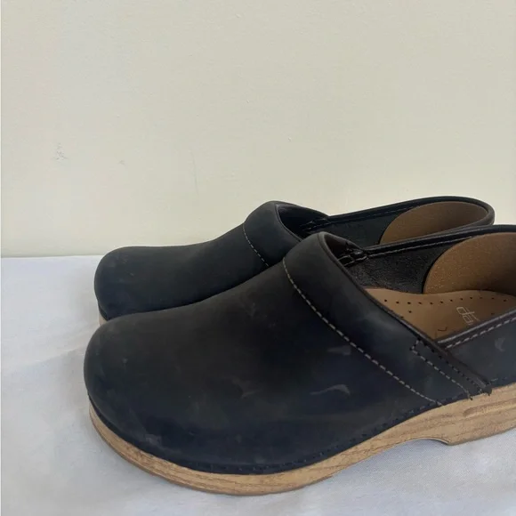 Dansko Clogs Polyurethane Outsole Black/ Natural Oil Size 37 Womens Shoes - Picture 5 of 7